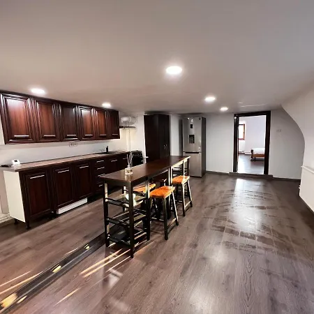 Apartment Coroni Piata Sfatului Apart Brasov