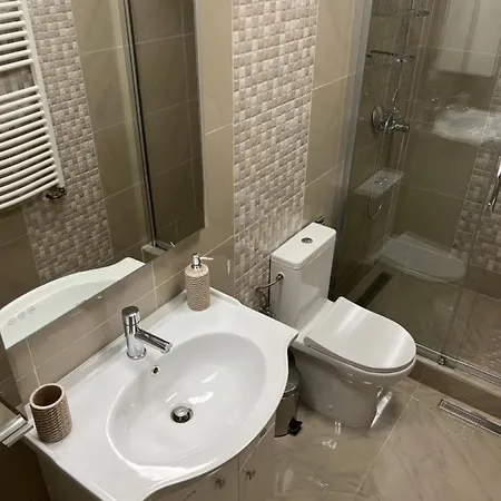 Coroni Piata Sfatului Apart Apartment