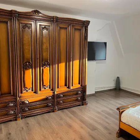 Apartment Coroni Piata Sfatului Apart *